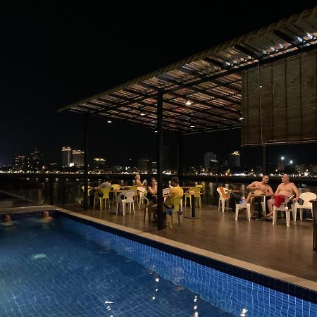 One Stop Hostel Phnom Penh Ngoại thất bức ảnh