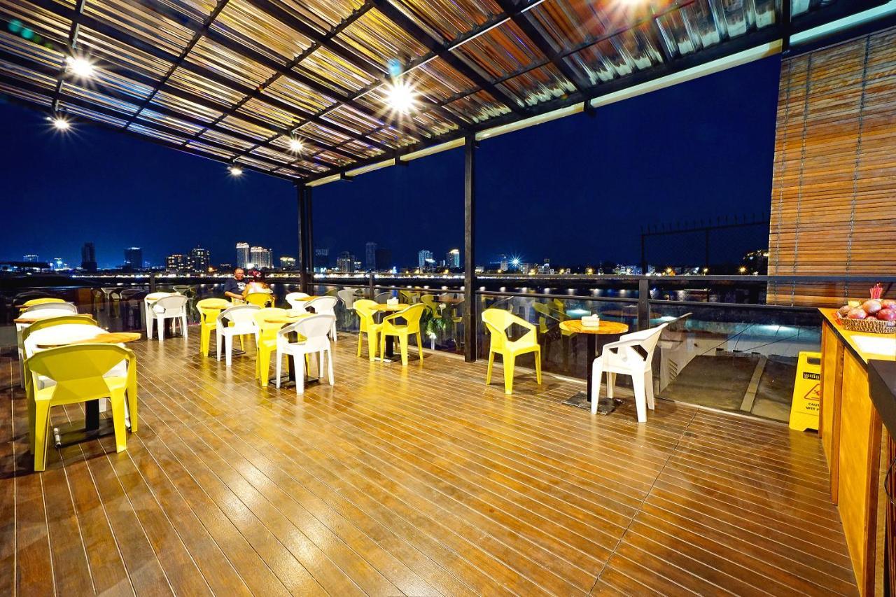 One Stop Hostel Phnom Penh Ngoại thất bức ảnh